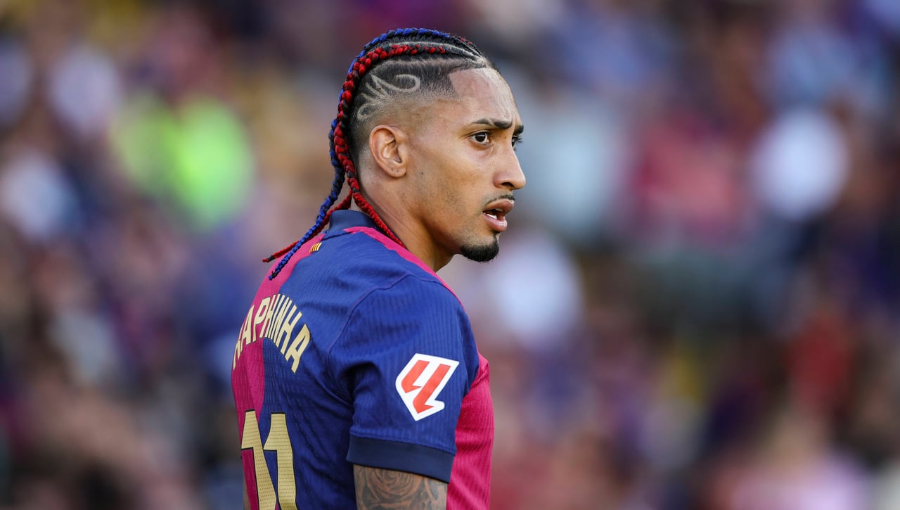 Raphinha monta el lío en Disneyland 