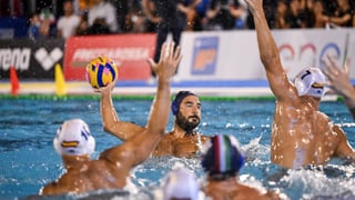 España tira de épica para meterse en semifinales