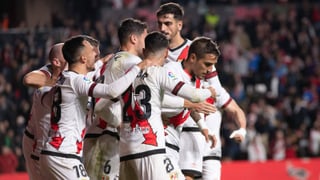 Iñigo Pérez cambia de idea y se carga a un peso pesado del Rayo