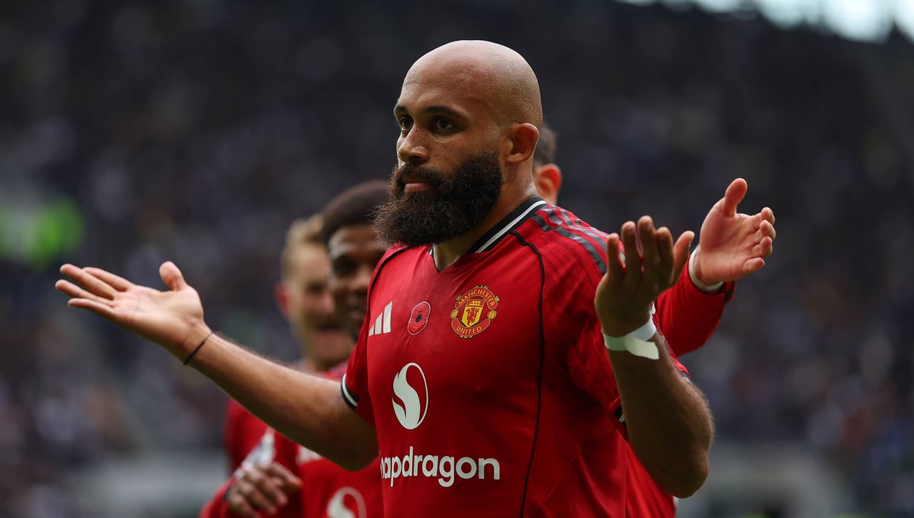 Así queda la clasificación de la Premier League, tras el triunfo del Chelsea y el empate del Manchester United en la jornada 11 de la Liga inglesa