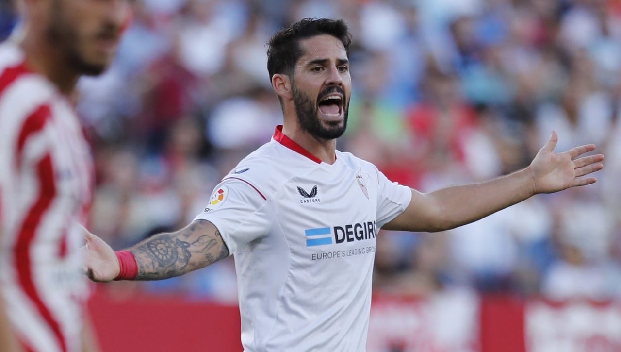 El padre de Isco le echa una mano