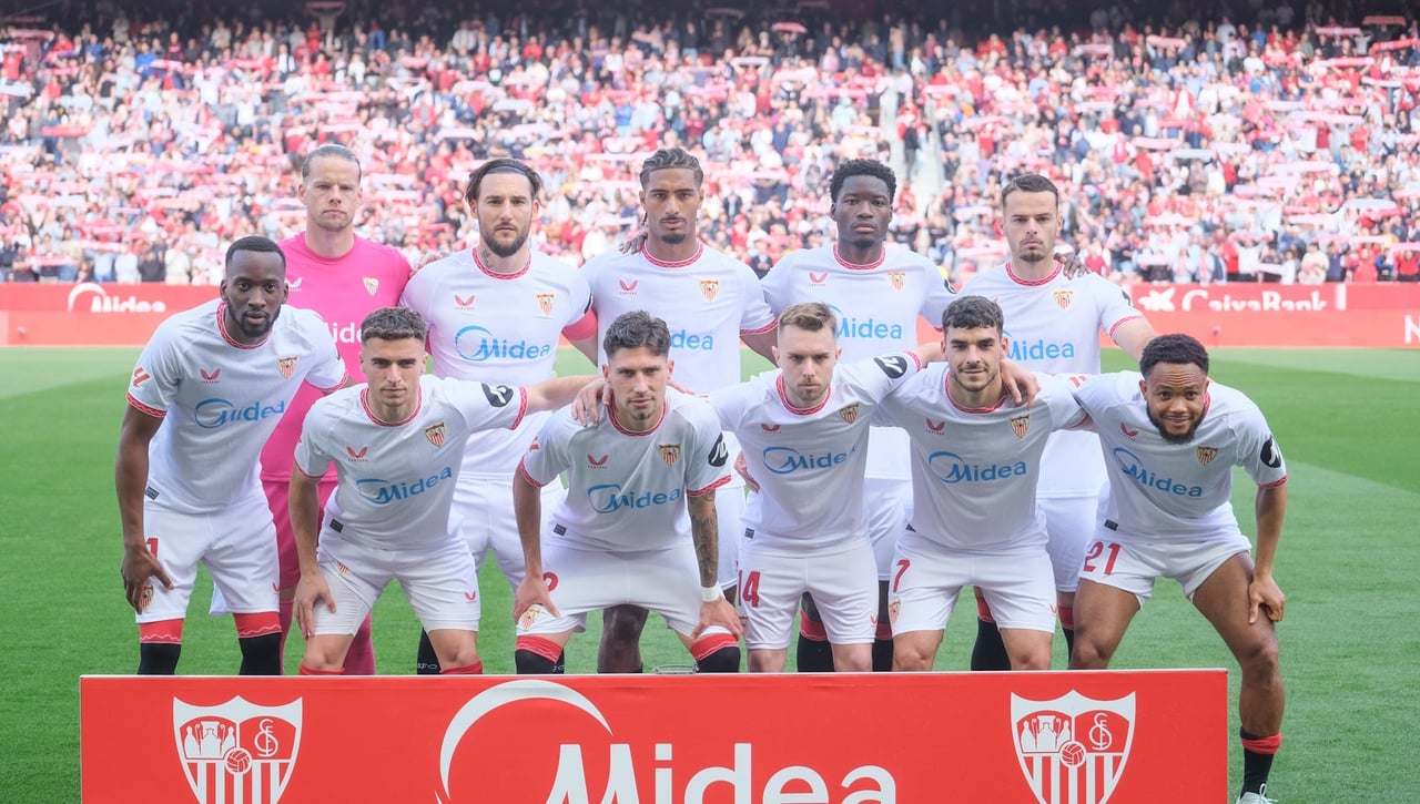 Puntos uno a uno del Sevilla FC en su duelo en casa de LaLiga EA Sports ante el Deportivo Alavés: Suso se levanta... y manda