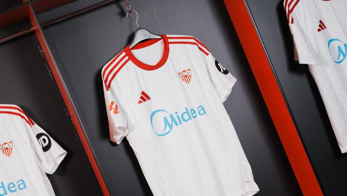 El Sevilla anuncia un tercer patrocinador para sus equipaciones