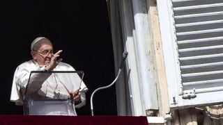 El Papa Francisco se piensa lo de venir a Sevilla