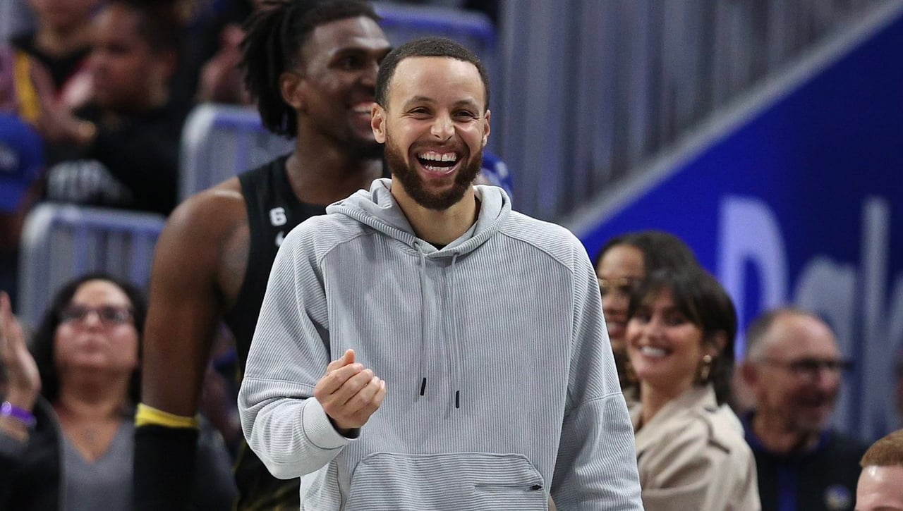 Stephen Curry da una sorpresa mayúscula a sus aficionados