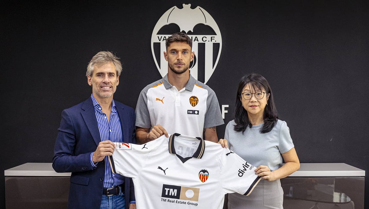 Corona se sigue mordiendo la lengua con Rafa Mir y niega la evidencia: "Si te diera mi versión..."