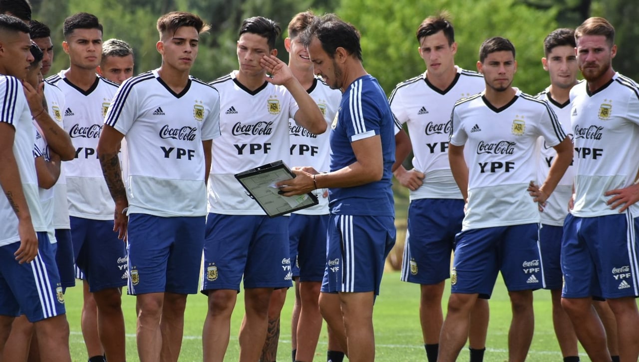 Todos al Mundial salvo un jugador del Almería