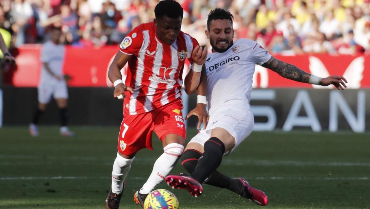 Ramazani busca hueco en el Almería y varios equipos hacen cola por él