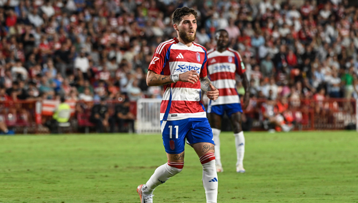 Negocia el fichaje de Tsitaishvili 