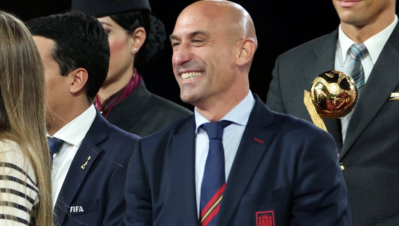 Decisión inesperada para Rubiales 