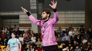 Los Hispanos convocan en el último momento a Álvaro Pérez para preparar el Europeo