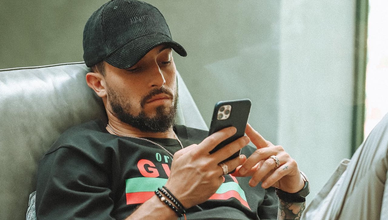 El Manchester United espera ofertas por Telles y Martial