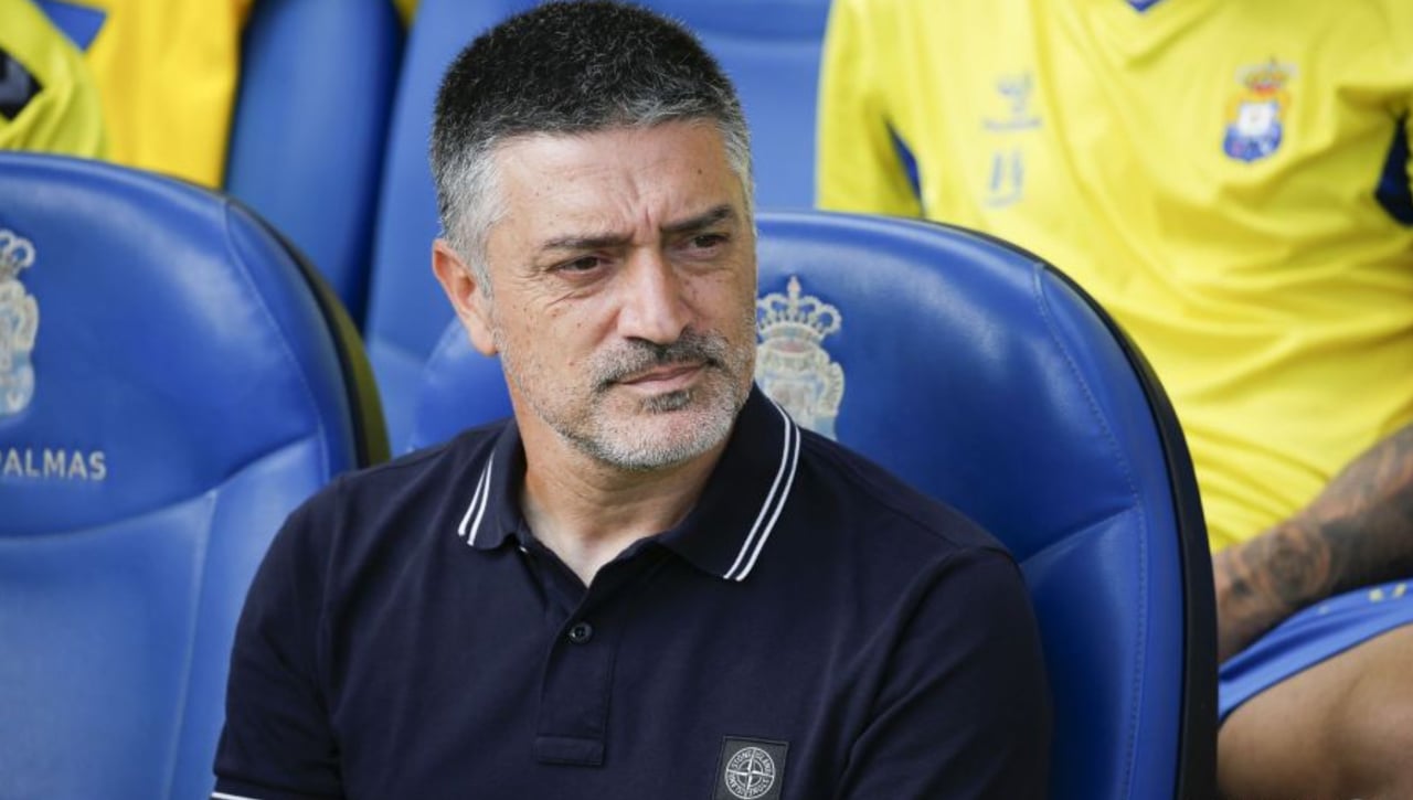 García Pimienta deja un palo a Munir y aclara la ausencia de Jonathan Viera