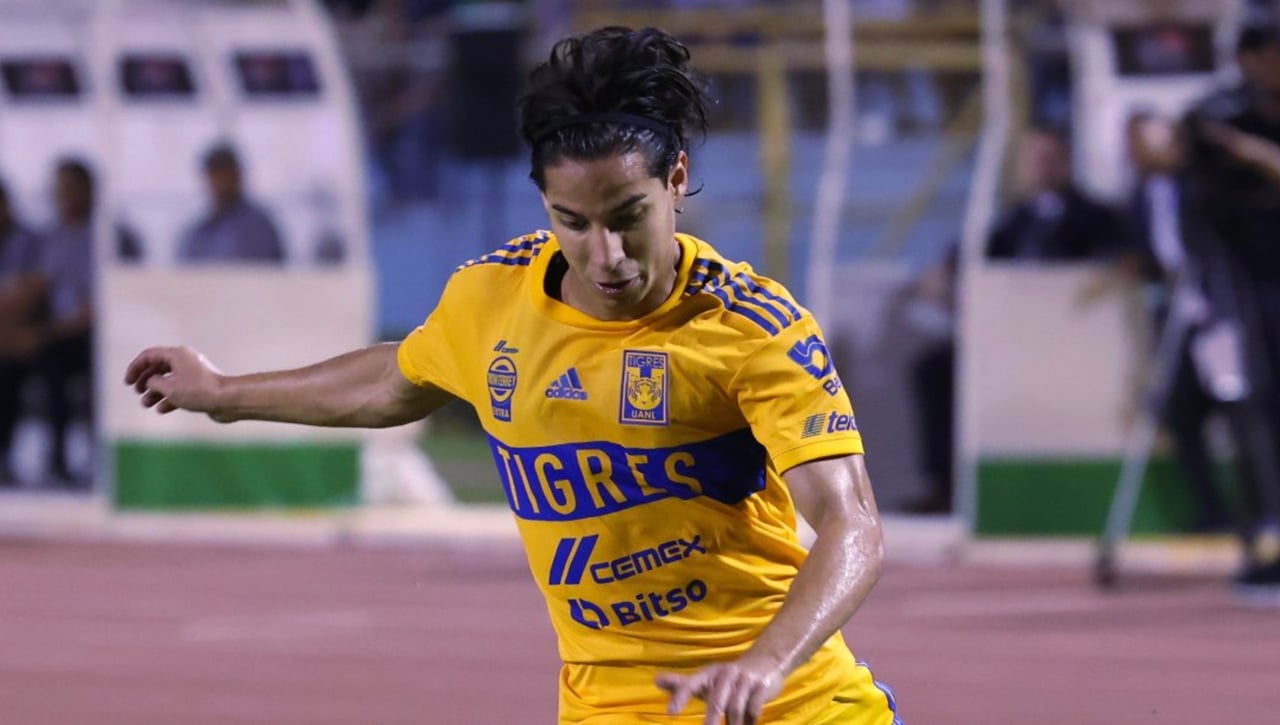 Diego Lainez, "con los días contados en Tigres"