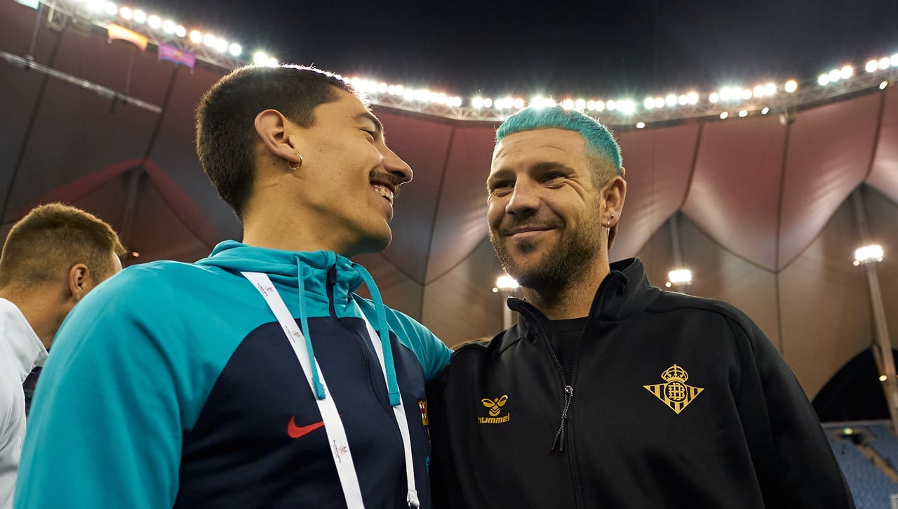 La última indirecta de Xavi a Bellerín