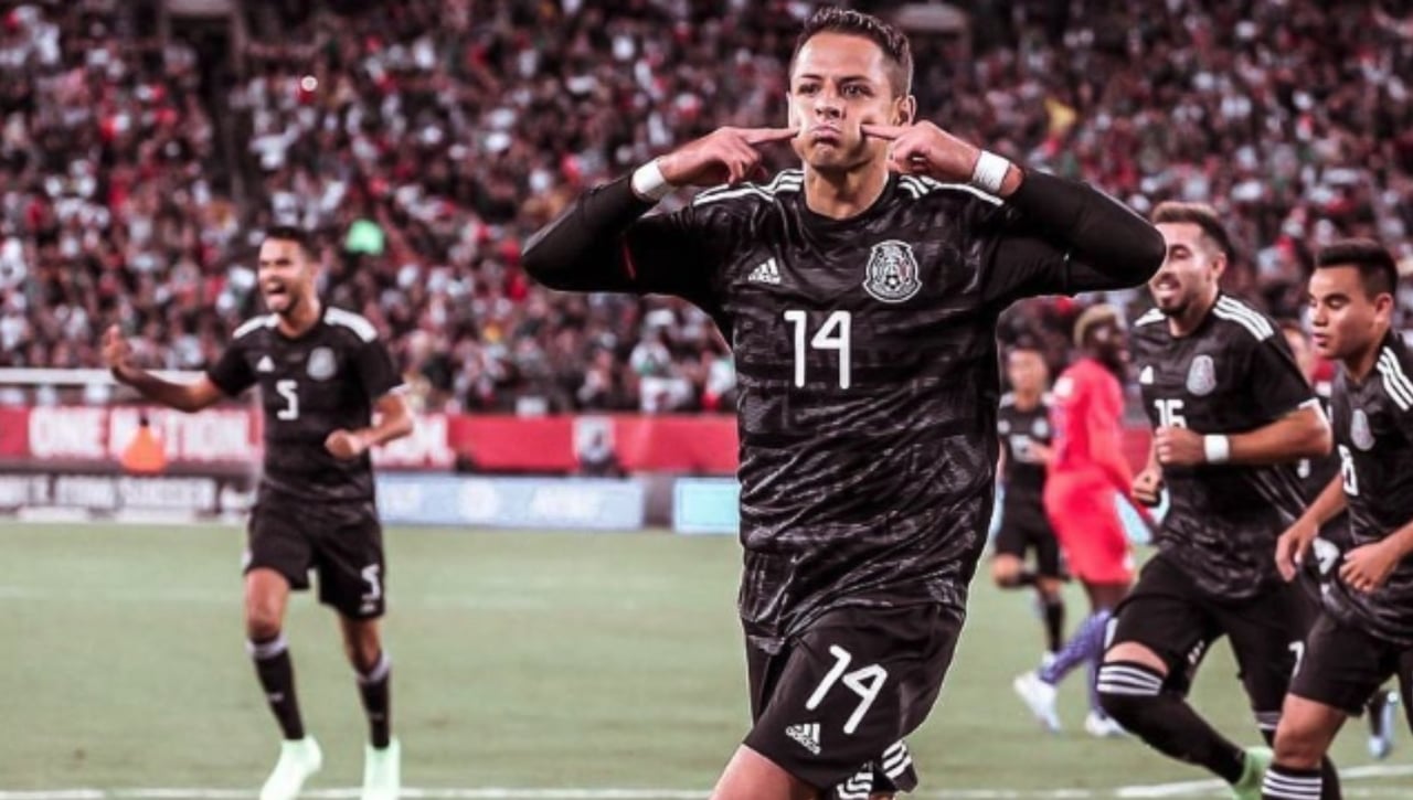 Chicharito y el nuevo seleccionador mexicano