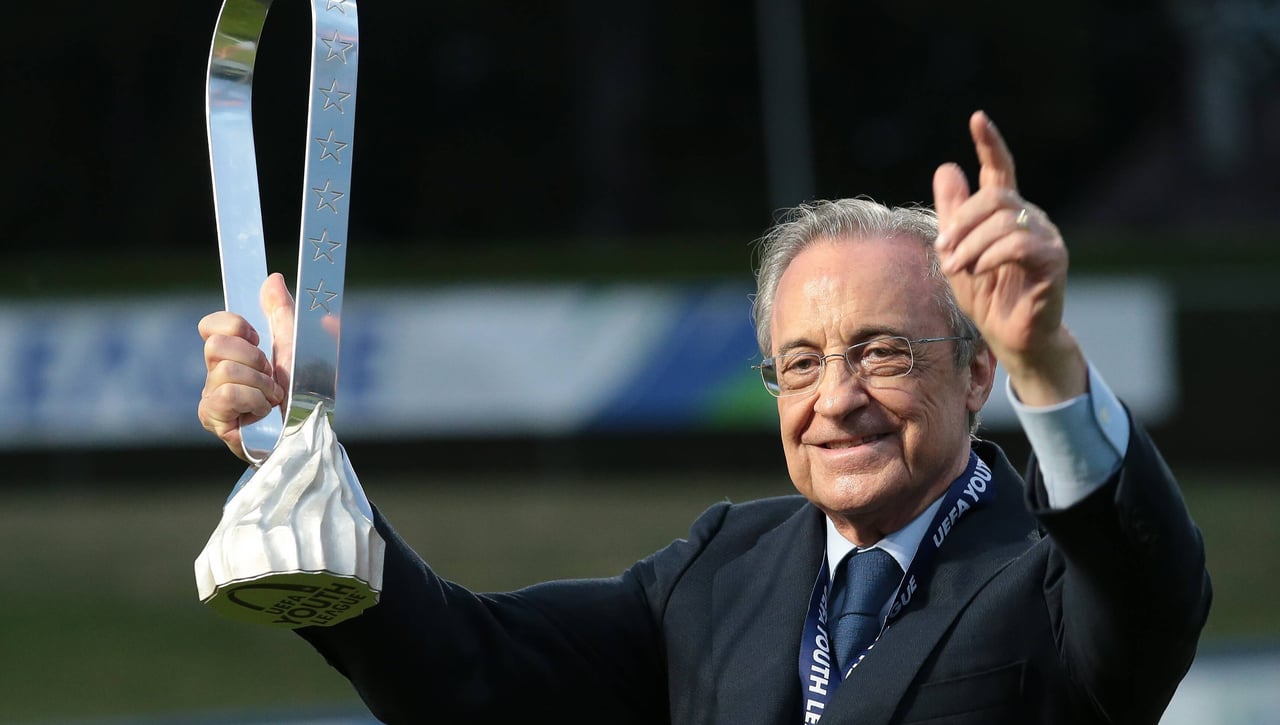 Oficial: El Real Madrid renueva a su entrenador hasta 2026