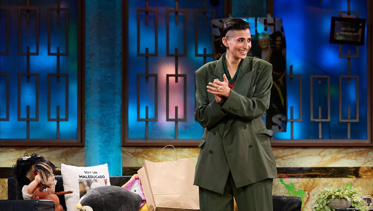 Alba Flores revela en La Revuelta el ritual que hizo cuando cumplió la edad de su padre