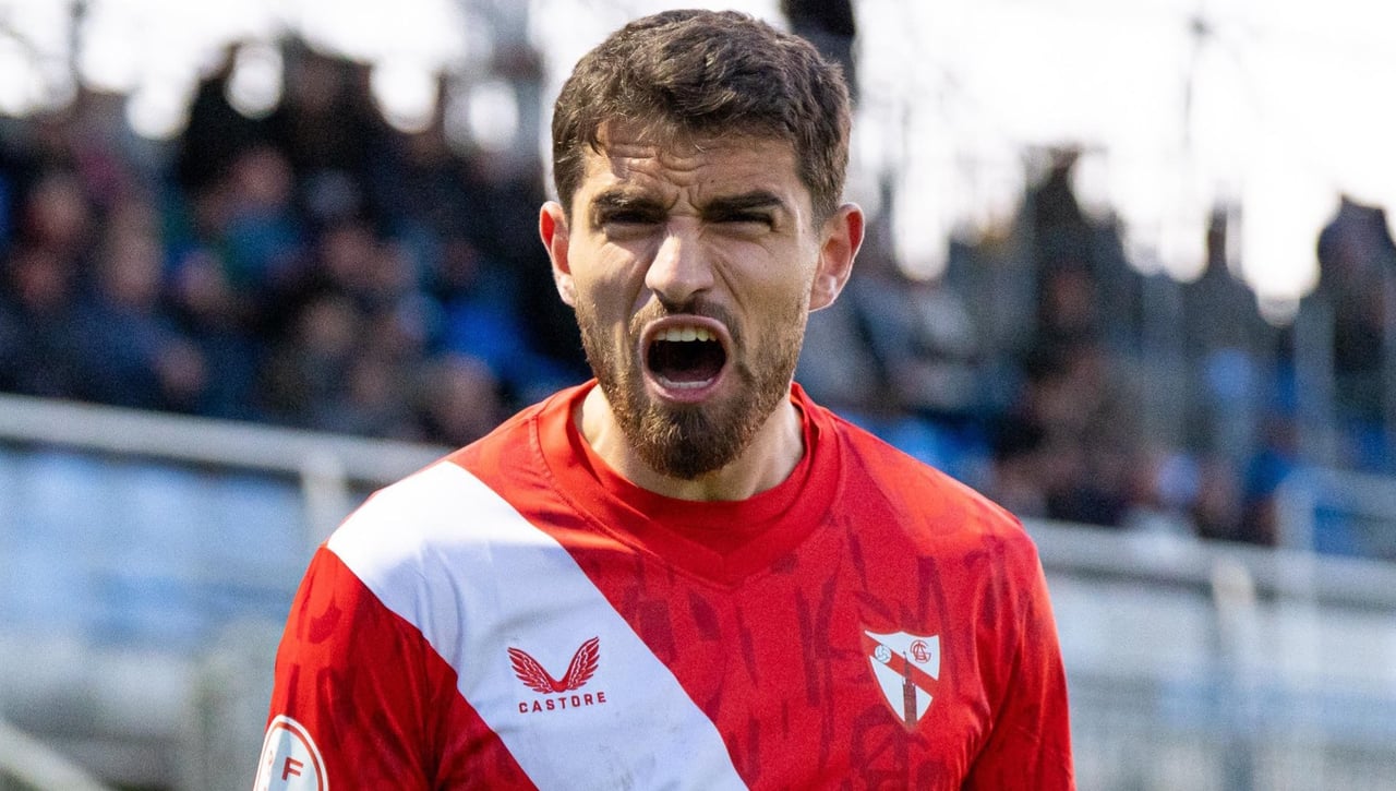 La obsesión del fichaje que aporrea la puerta de García Pimienta