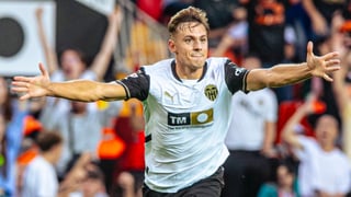 Valencia 2-0 Girona: orgullo y coraje para sumar la primera victoria del curso