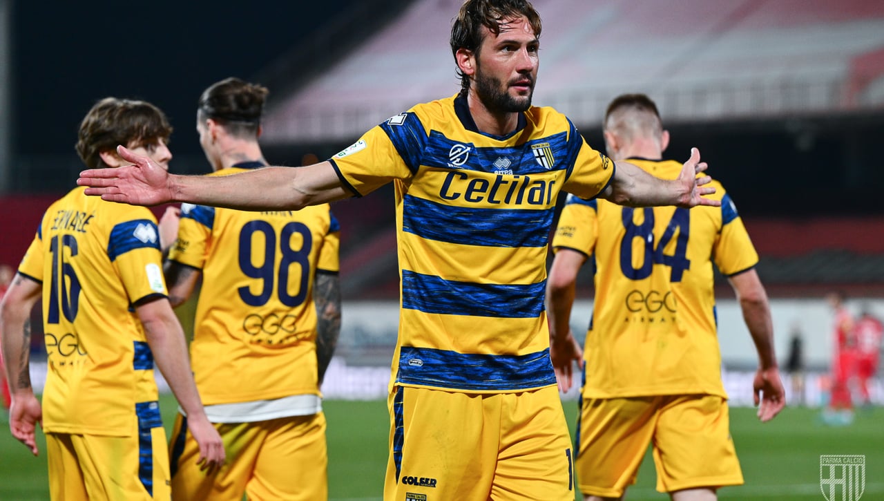 El 'Mudo' Vázquez está libre... y ya se lo rifan