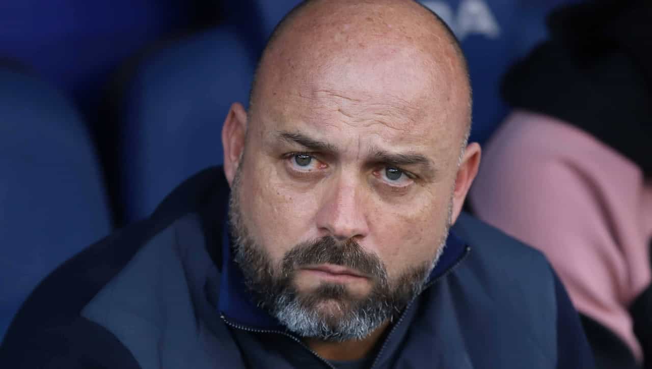 Duro palo de Manolo González