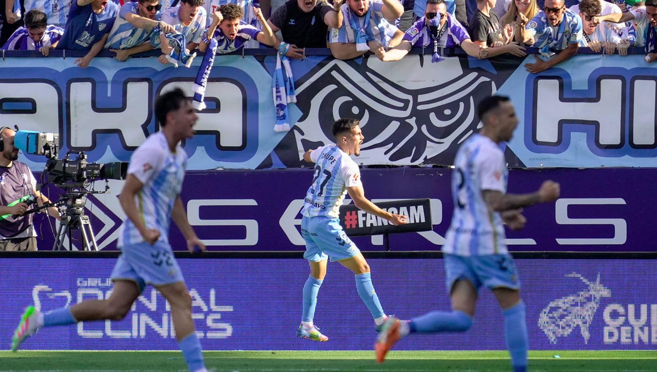 Así queda la clasificación de LaLiga Hypermotion tras el triunfo del Racing y el empate del Zaragoza