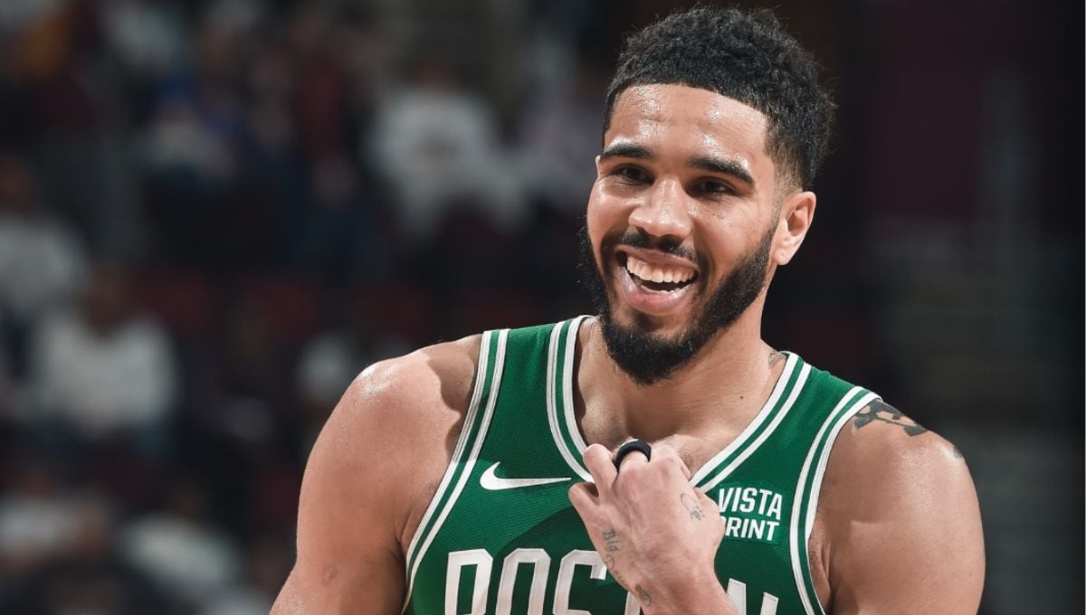 Jayson Tatum sorprende con su regreso
