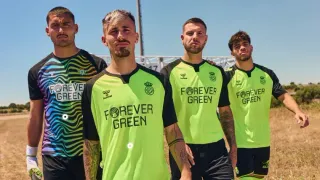 Se desvela la rompedora segunda camiseta del Betis para la 24/25