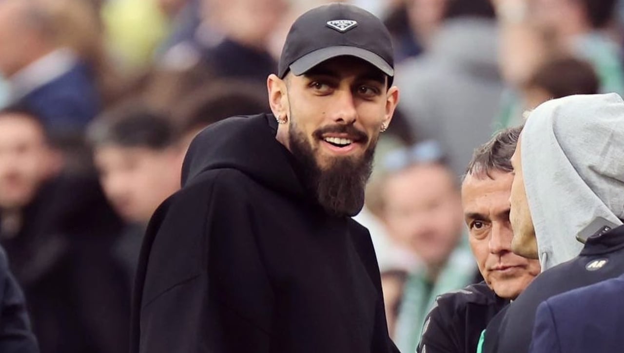 Siguen las especulaciones... y Borja Iglesias toma la palabra