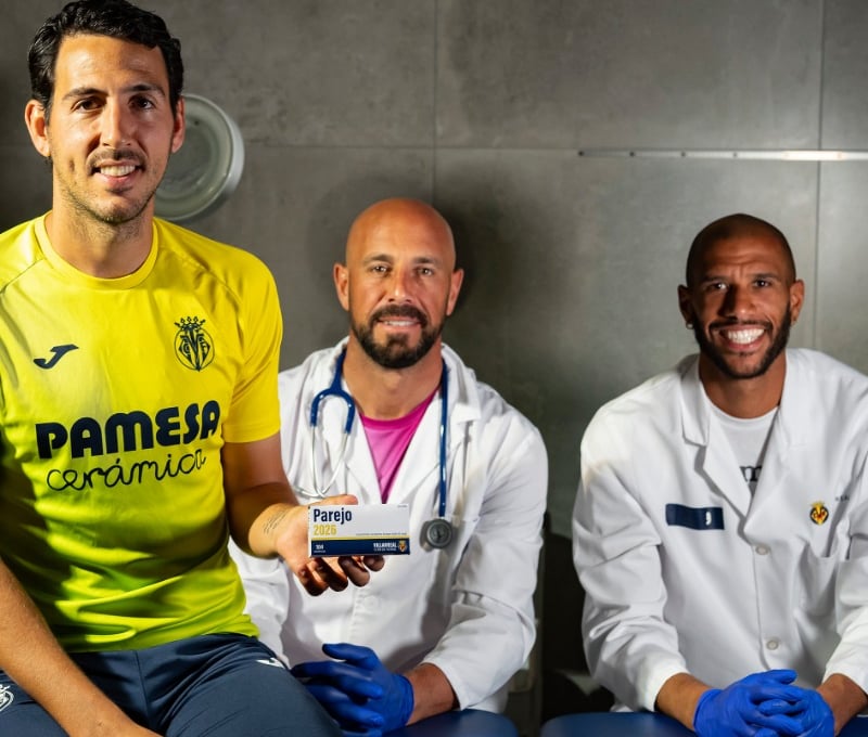 El Villarreal renueva a Parejo