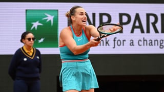 Sabalenka la lía tras perder la final de Roland Garros 