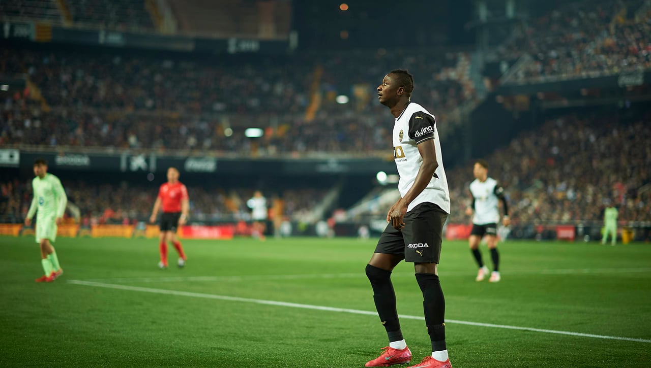 Umar Sadiq rompe la sequía