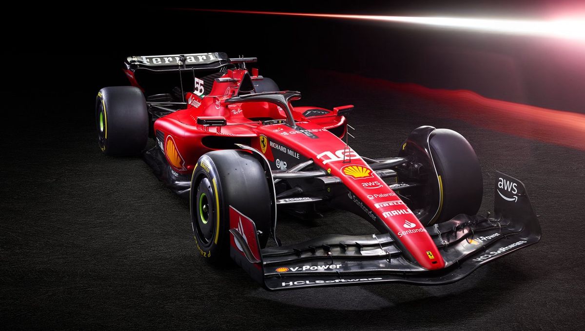 Ferrari presenta el SF-23 y anuncia que tratarán a Sainz y Leclerc "por igual"
