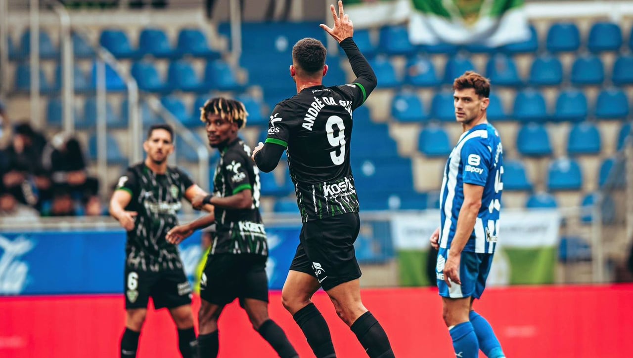 André Silva lo hace oficial