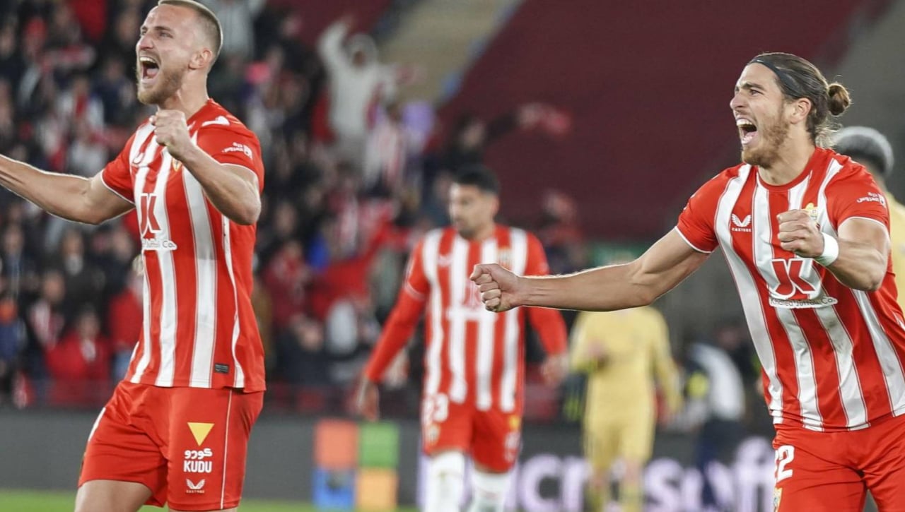 Las notas de los futbolistas del Almería frente al Barcelona