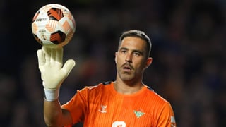 Claudio Bravo se deja querer
