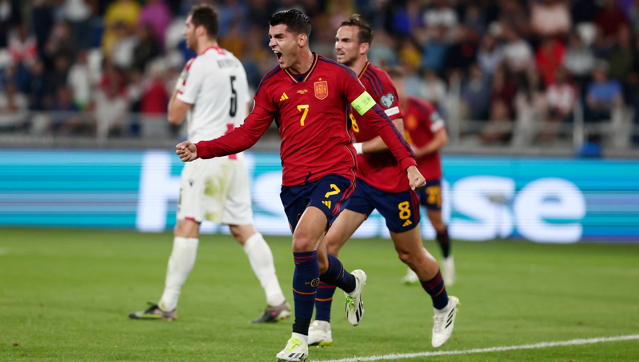 Eterno rival, pero paisano y amigo, tampoco ve claro lo del desinteresado Sergio Ramos