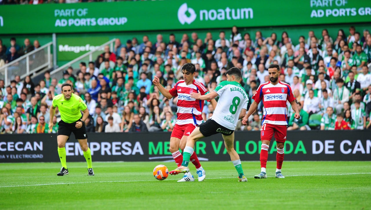 Palo para Oviedo, Granada y Mirandés