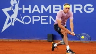 Zverev se da una fiesta en Hamburgo
