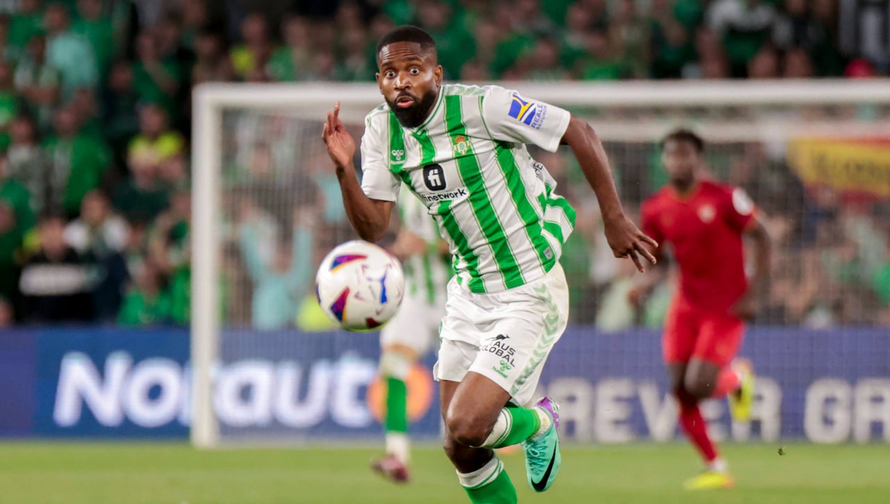 Bakambu, en muletas, por el camino del 'Chimy': la pólvora invernal se moja por completo