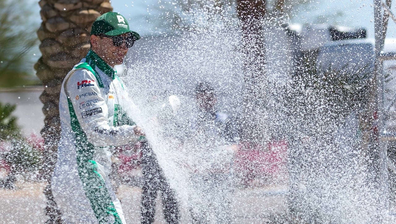 El mejor fin de semana del motor español, salvo para Fernando Alonso