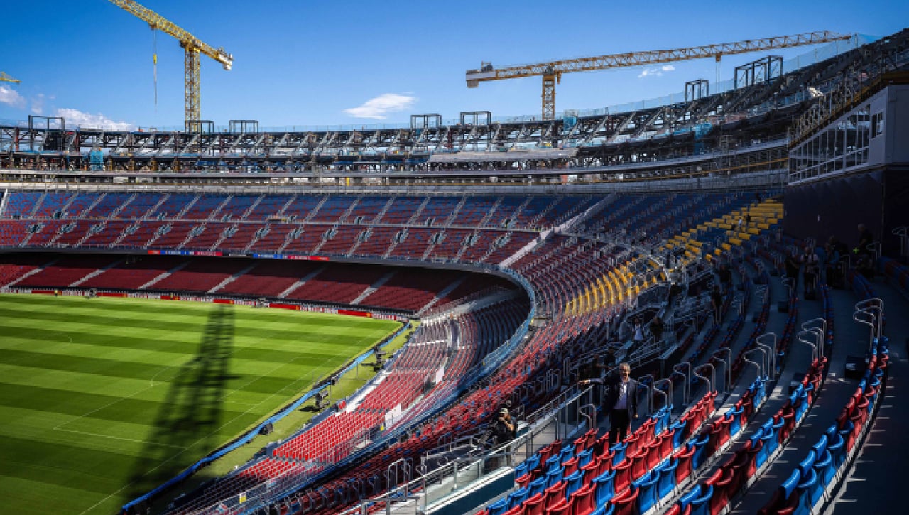 El Barça fija el regreso al Camp Nou tras una nueva polémica con la adjudicación de las obras