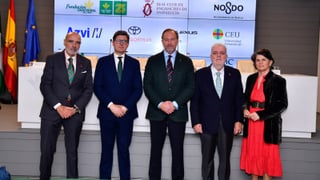  Sevilla, referente mundial del arte del enganche con Carolina Marín