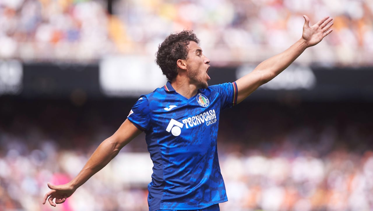 La opción de Luis Milla, ni aunque venda a Agoumé