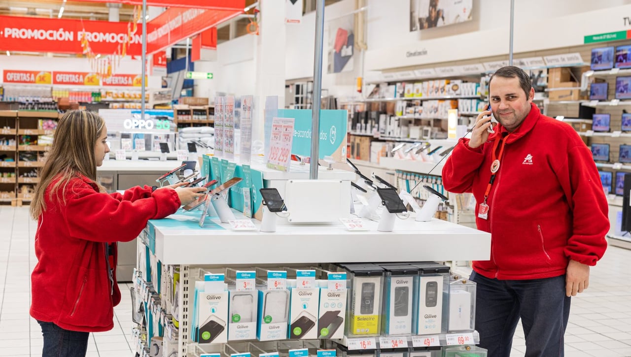 Alcampo prevé incorporar más de 900 profesionales para cubrir vacantes en la campaña de Navidad