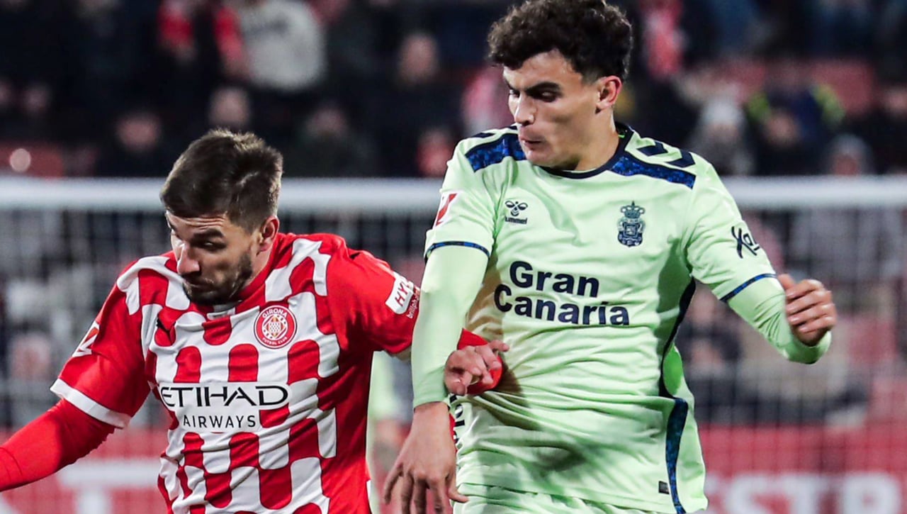 Bajcetic apunta a titular en Las Palmas con la baja de Kirian