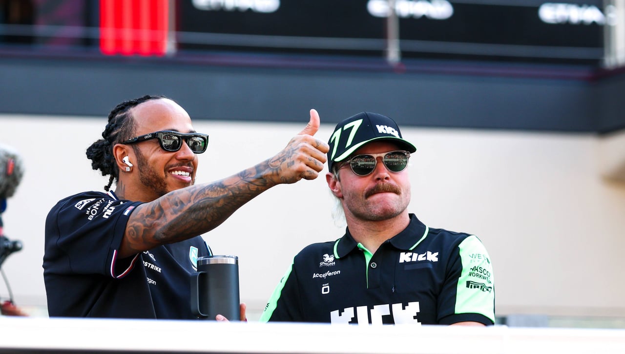 Mercedes encuentra en el pasado a su nuevo piloto