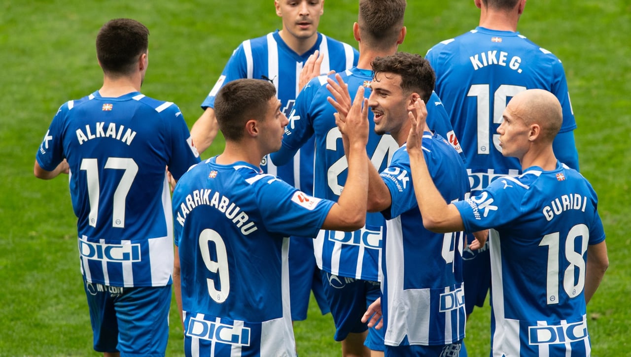 Karrikaburu, el más deseado ante la falta de minutos y ya pujan por él