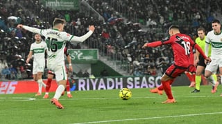 Elche 4-0 Rayo Vallecano: Festival del Elche en el Martínez Valero para cerrar el año por todo lo alto